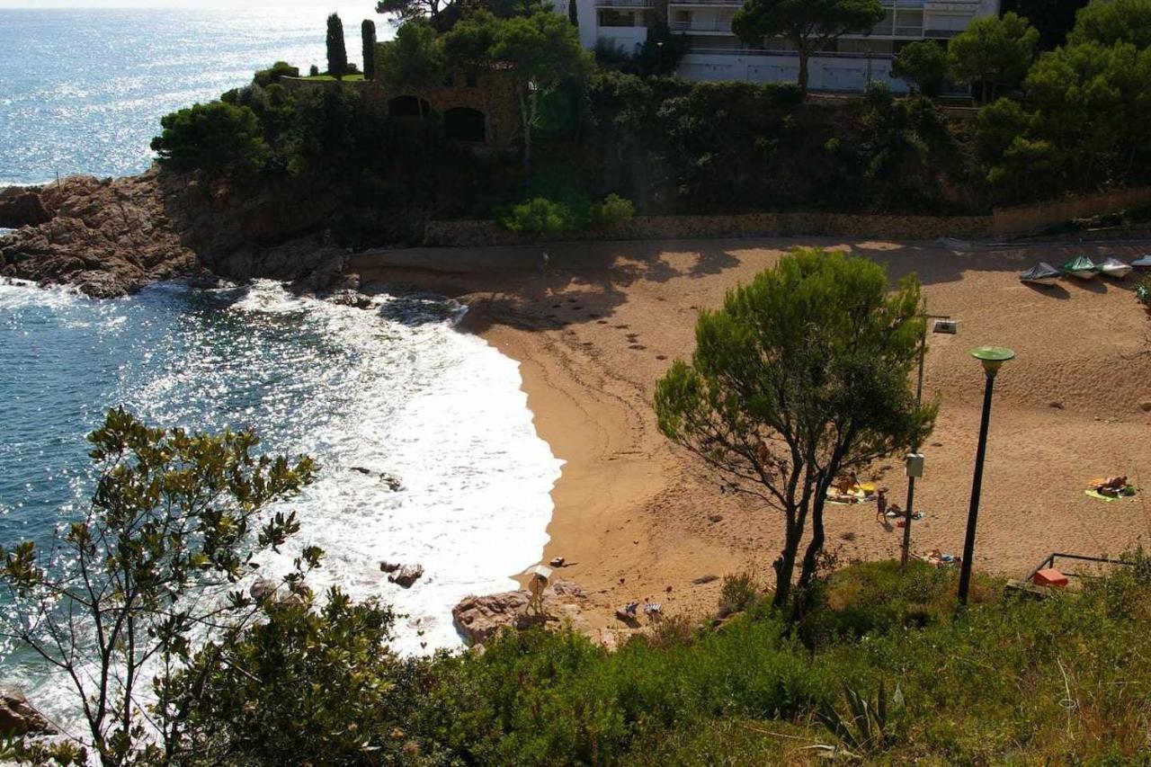 Apartamento Cala Salionç 12 primera linea de playa Tossa de Mar Exterior foto