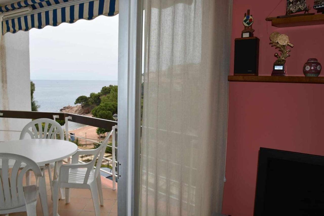 Apartamento Apartamento Cala Salionç 12 primera linea de playa Tossa de Mar Exterior foto